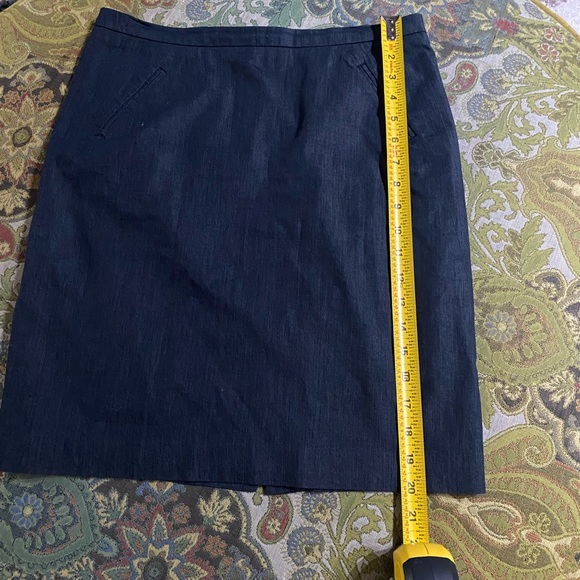 Loft Pencil Skirt - Picture 5 of 6